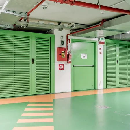 Attico Nel Cuore Di Con Box Privato Per Auto Appartement Rome