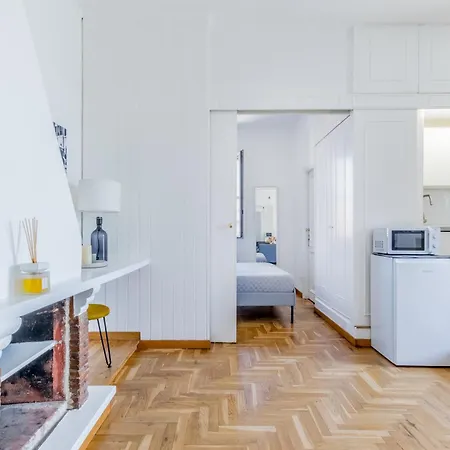 Attico Nel Cuore Di Con Box Privato Per Auto