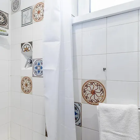 Appartement Attico Nel Cuore Di Con Box Privato Per Auto *