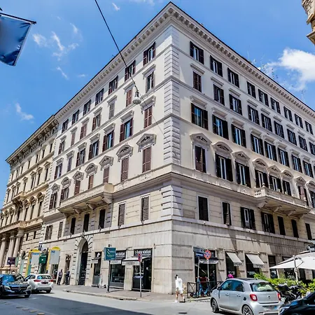 Attico Nel Cuore Di Con Box Privato Per Auto 公寓 罗马